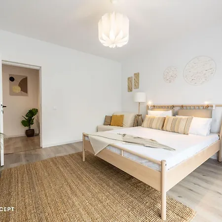 Plaza 316 Apartment